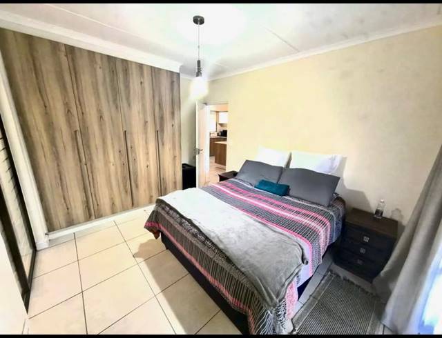 3 BEDROOM APARTMENT FOR SALE IN LINBRO PARK